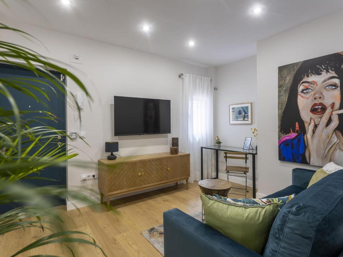 Beautiful Blue Triana Apartment セビリア エクステリア 写真