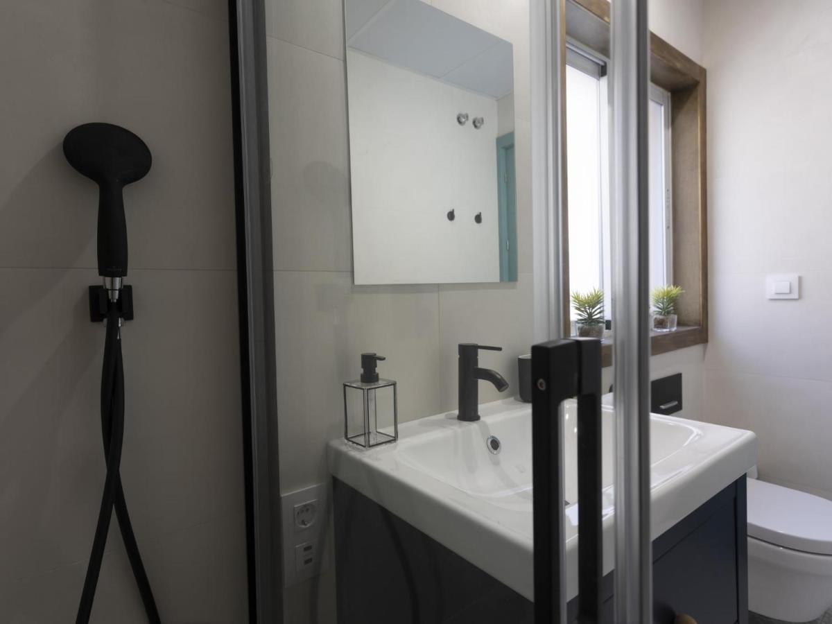 Beautiful Blue Triana Apartment セビリア エクステリア 写真